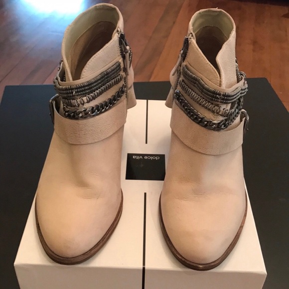 Edgy, multi-chain Dolce Vita booties - Picture 3 of 4